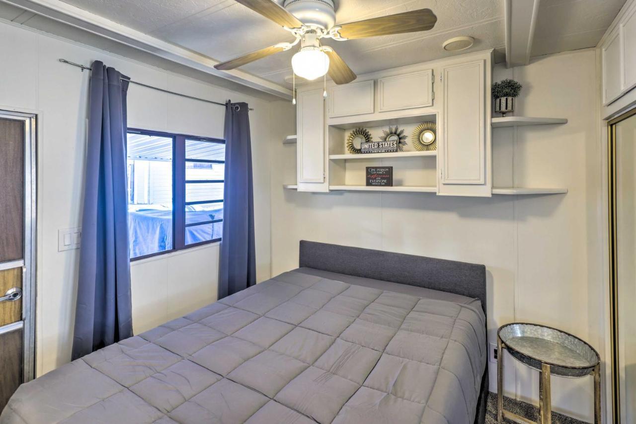 Cozy Lake Havasu City Home With Dock And Beach Access! מראה חיצוני תמונה